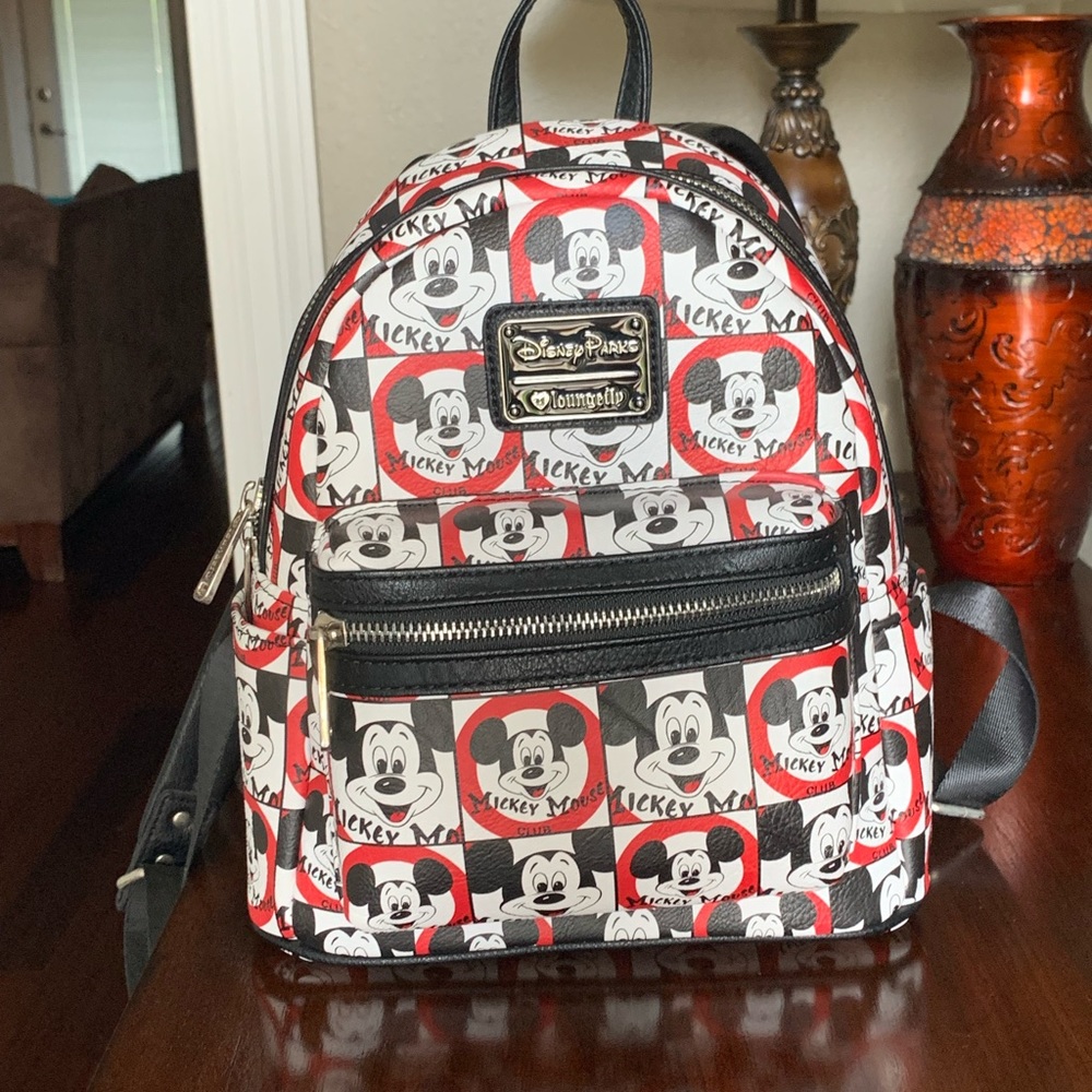 NWOT Loungefly Mickey Mouse clubhouse mini backpack